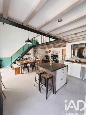 Maison - 96 m² - 4 pièces