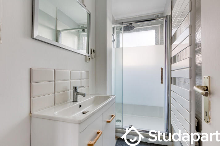 Chambre - 66 m² - 1 pièce