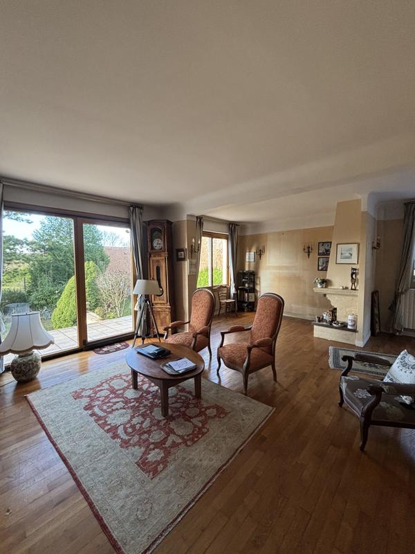 Maison - 130 m² - 6 pièces