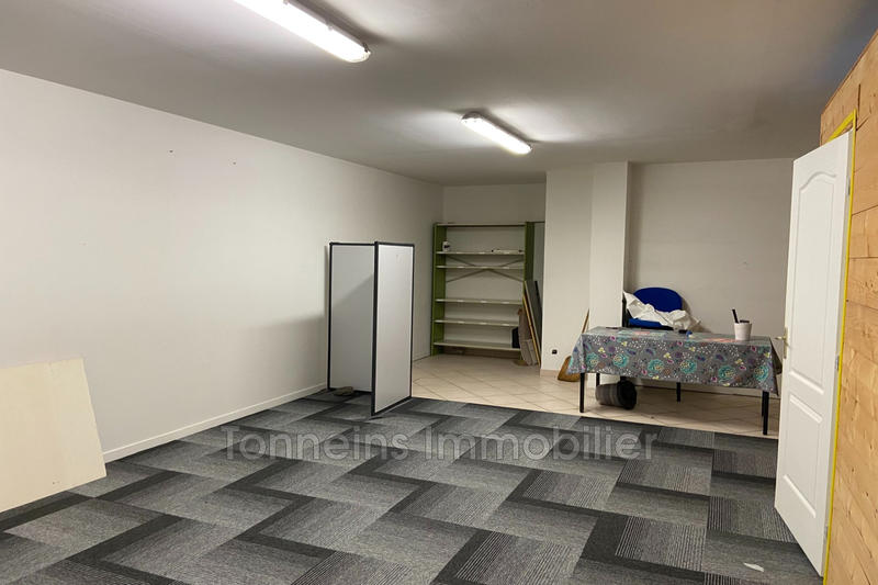 Local commercial - 134 m²