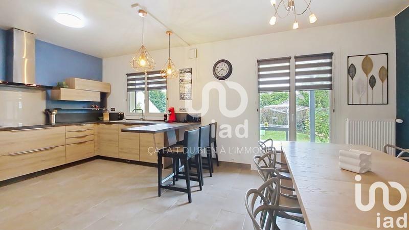 Maison - 182 m² - 7 pièces