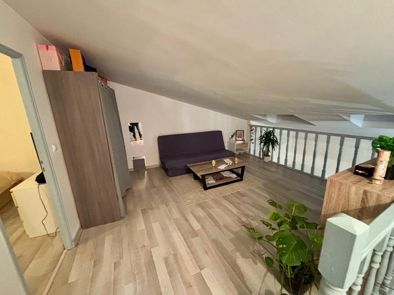 Loft - 68 m² - 2 pièces