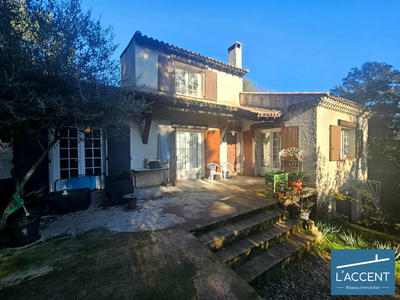 Maison - 145 m² - 5 pièces