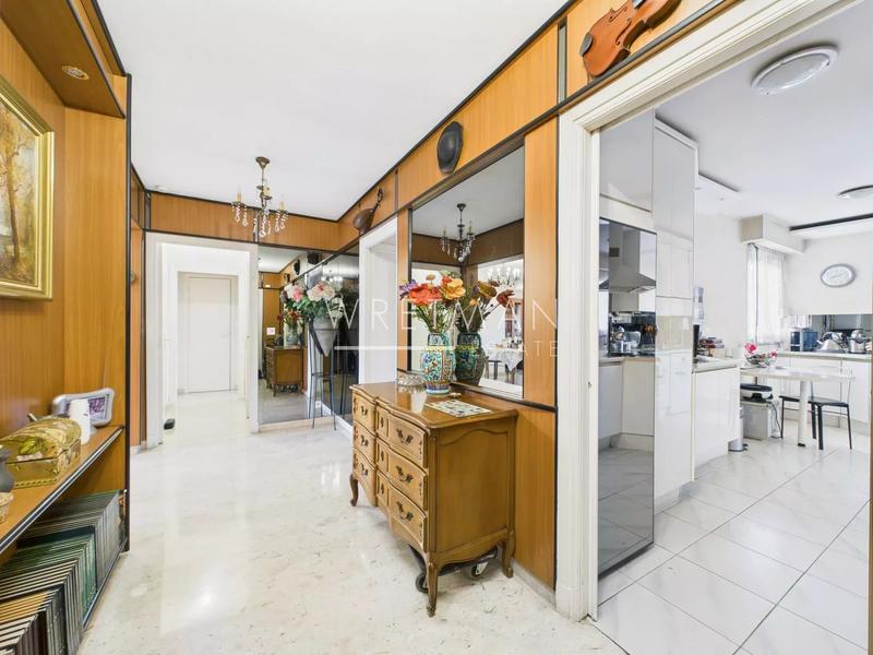 Appartement - 108 m² - 3 pièces