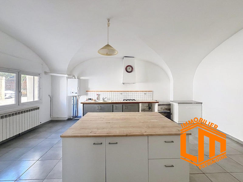 Maison ancienne - 340 m² - 10 pièces