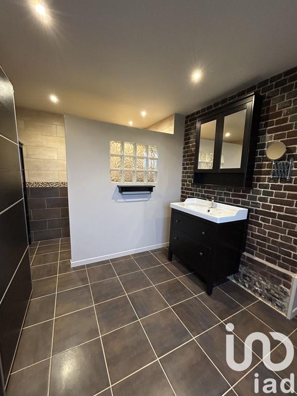 Maison - 200 m² - 6 pièces