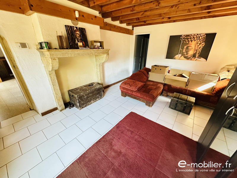 Maison - 223 m² - 8 pièces