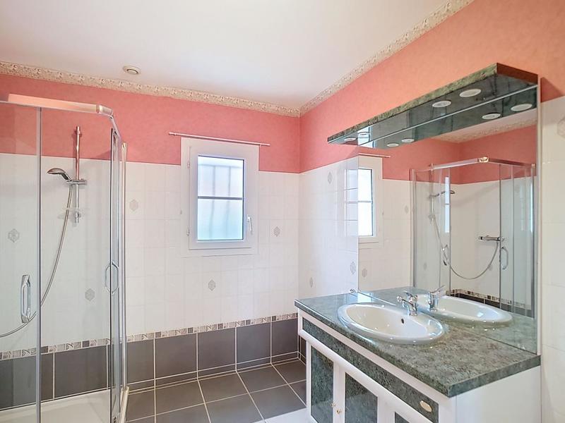 Maison - 85 m² - 3 pièces