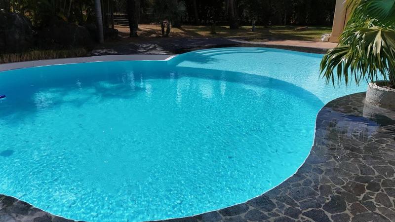 Demeure - 213 m² - 7 pièces