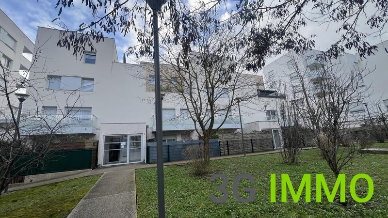 Duplex - 93 m² - 5 pièces