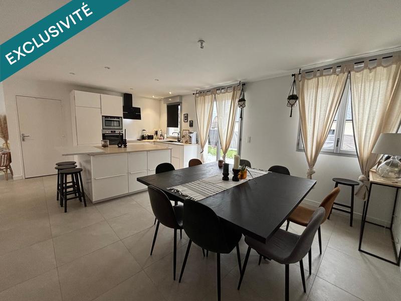 Maison - 92 m² - 5 pièces