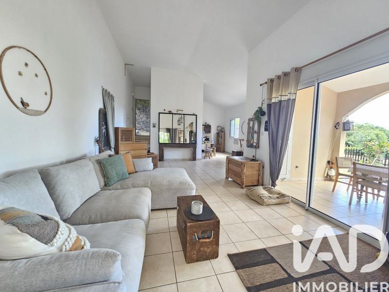 Maison - 115 m² - 5 pièces