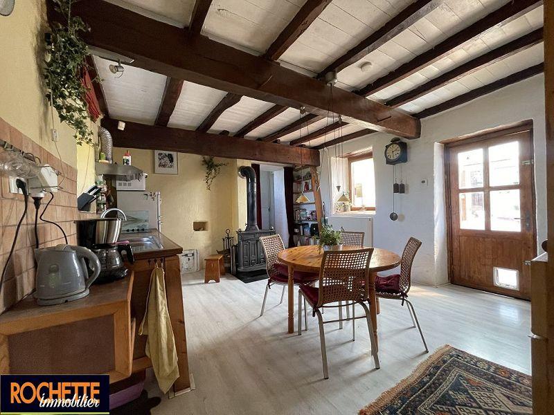 Maison ancienne - 177 m² - 8 pièces