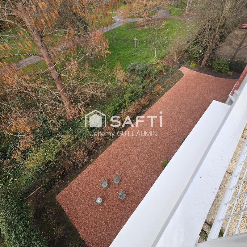 Appartement - 98 m² - 5 pièces