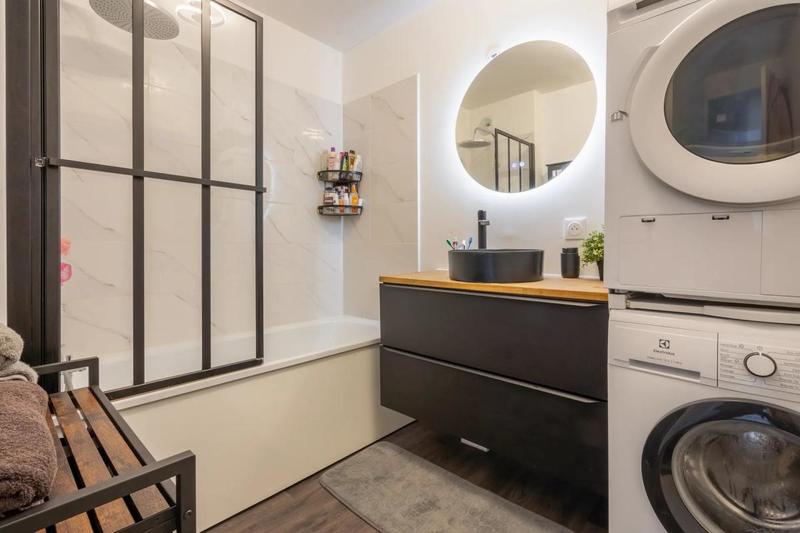 Appartement - 85 m² - 4 pièces