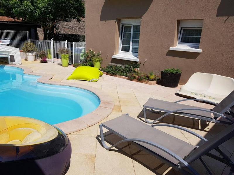 Villa - 153 m² - 8 pièces