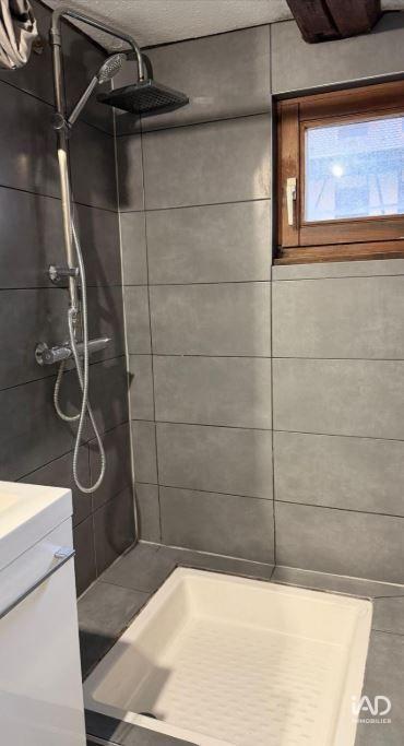 Maison - 84 m² - 4 pièces