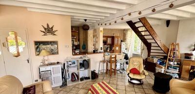 Appartement - 84 m² - 1 pièce
