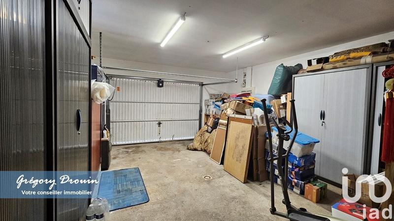 Maison - 233 m² - 10 pièces