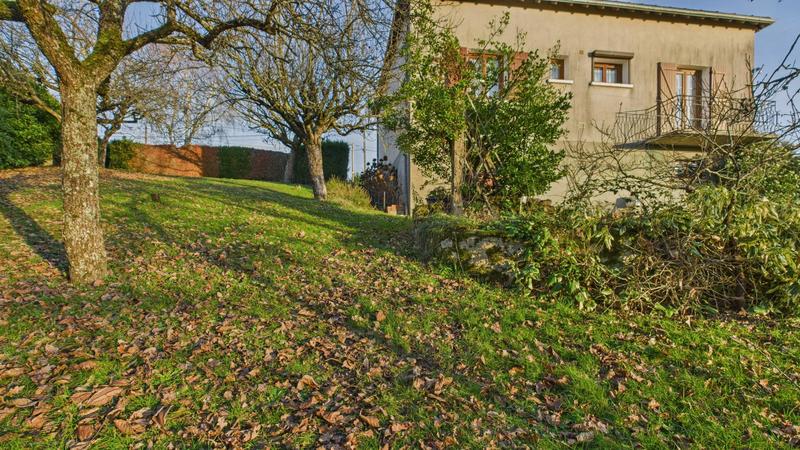 Maison - 93 m² - 4 pièces