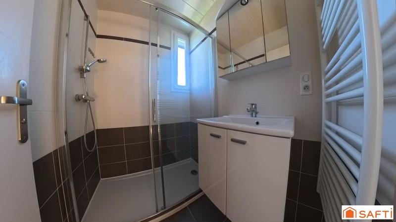 Maison - 69 m² - 5 pièces