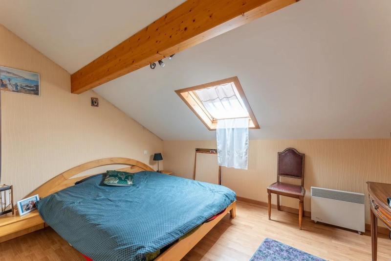 Maison - 275 m² - 7 pièces