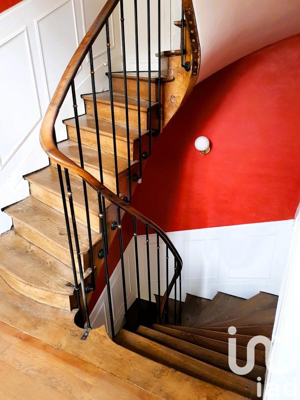 Maison de ville - 300 m² - 7 pièces