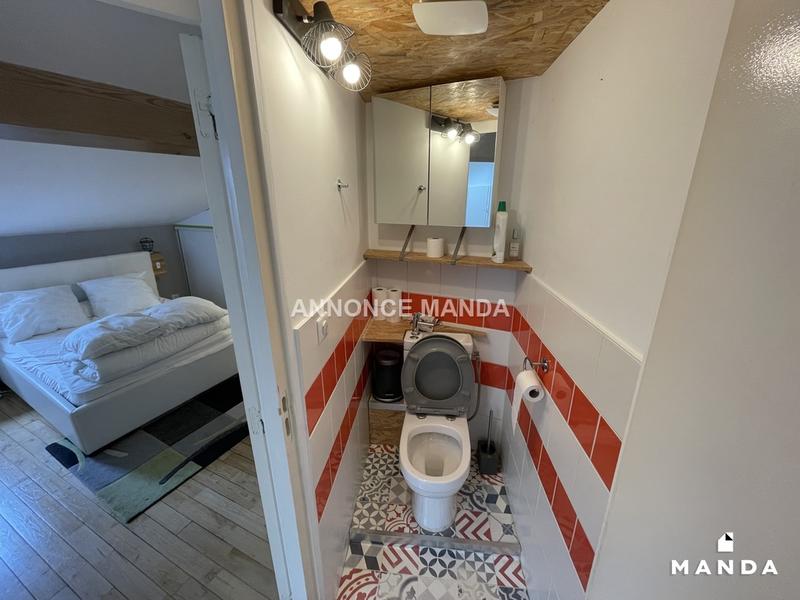 Chambre - 10 m² - 4 pièces