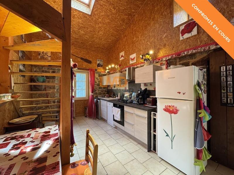 Maison en pierre - 44 m² - 2 pièces