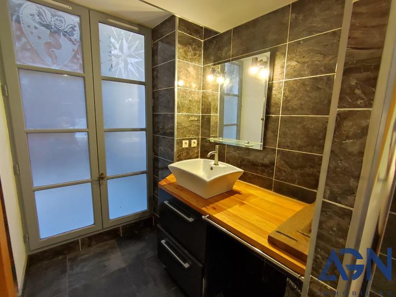 Local commercial - 30 m² - 3 pièces