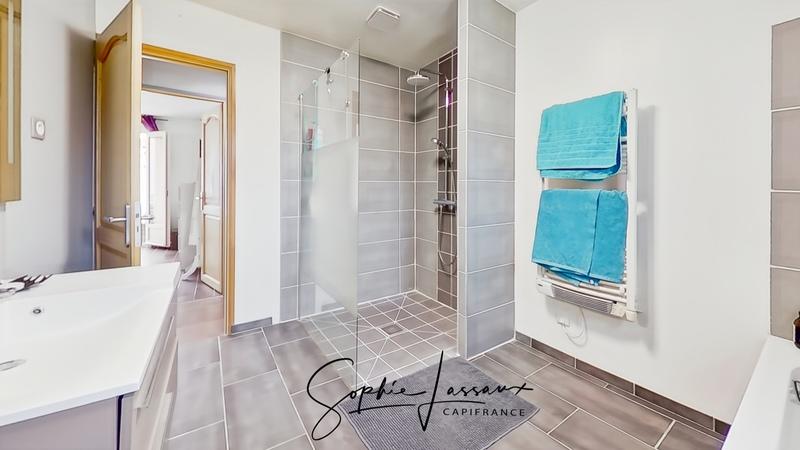 Maison - 152 m² - 5 pièces