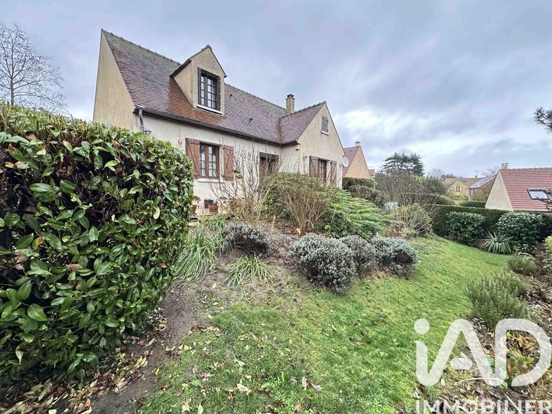 Maison - 112 m² - 6 pièces