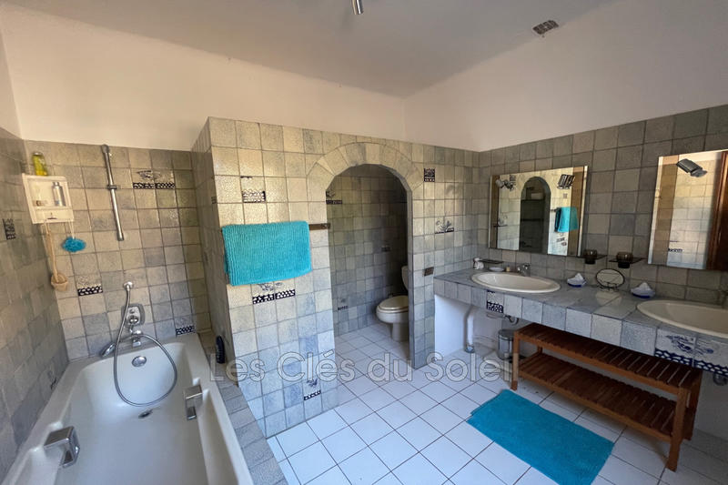 Villa - 166 m² - 5 pièces