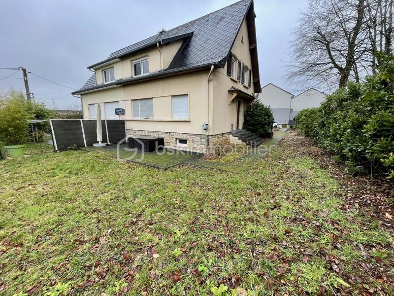 Maison - 100 m² - 4 pièces