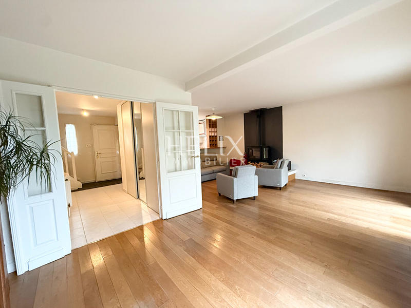 Maison - 118 m² - 5 pièces