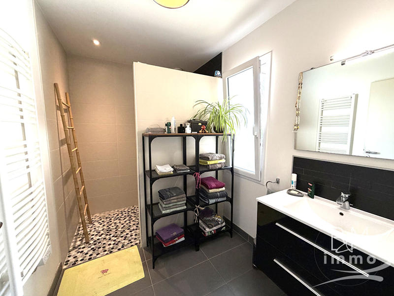 Maison - 156 m² - 5 pièces