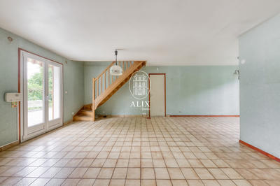 Maison ancienne - 110 m² - 5 pièces