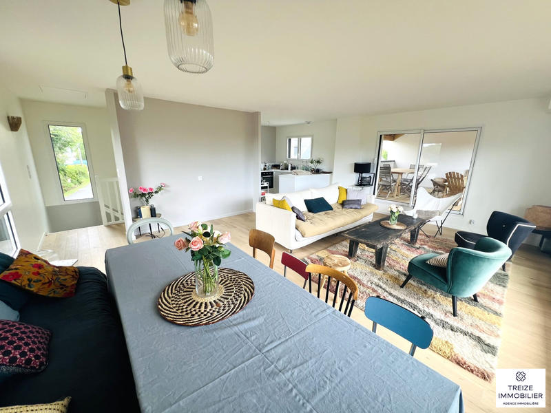 Maison - 110 m² - 5 pièces