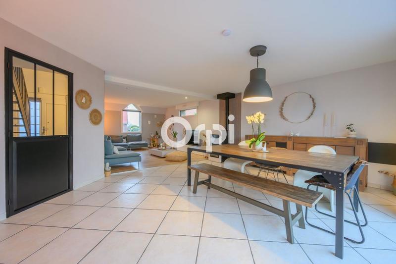 Maison - 155 m² - 7 pièces