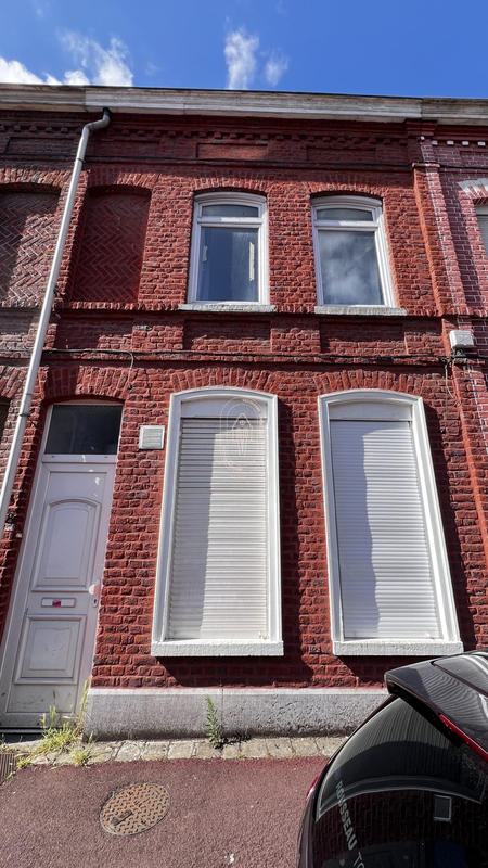 Maison - 111 m² - 6 pièces