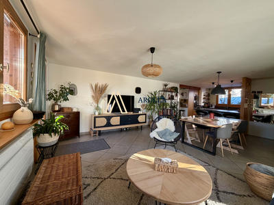 Appartement - 86 m² - 3 pièces