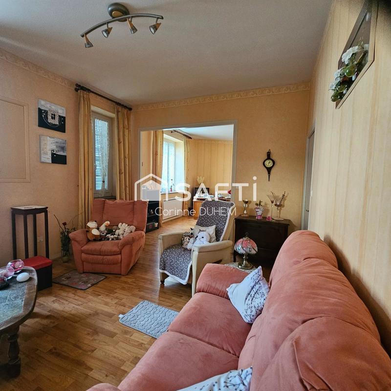 Maison - 240 m² - 11 pièces