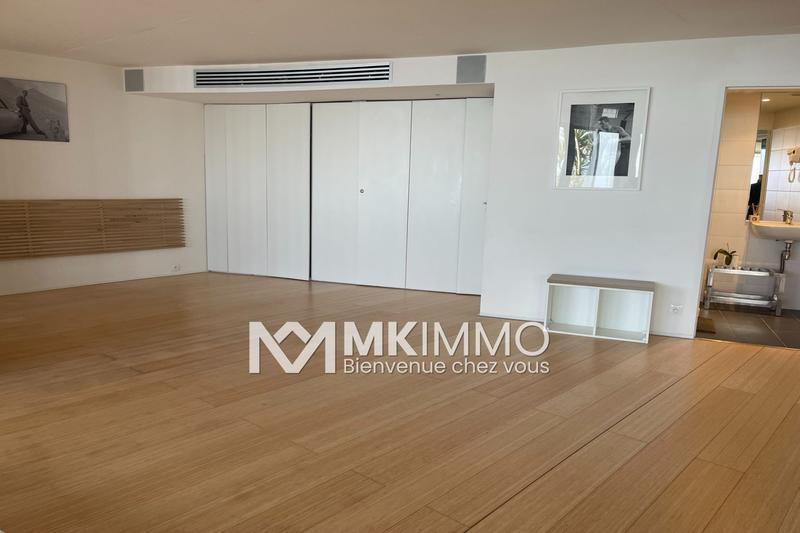 Local commercial - 77 m²