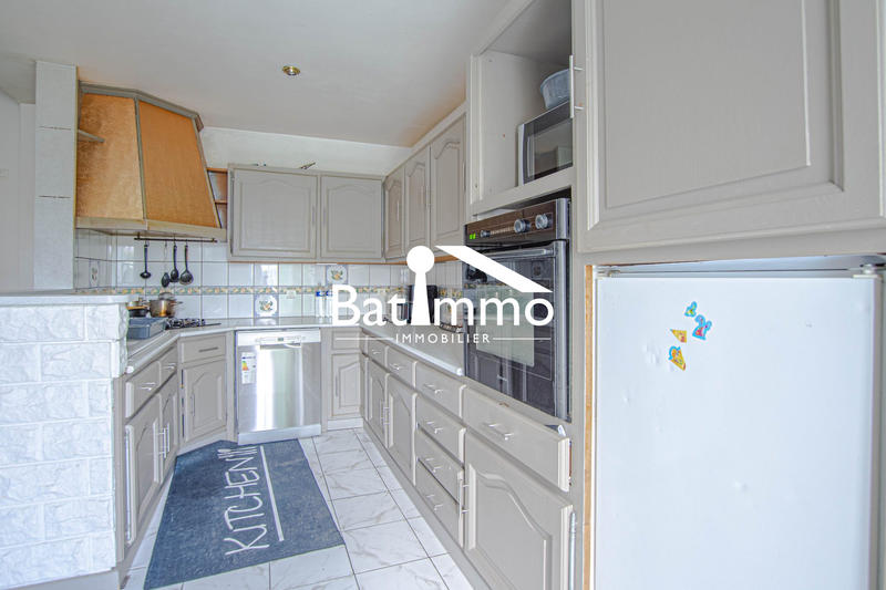 Maison - 90 m² - 5 pièces