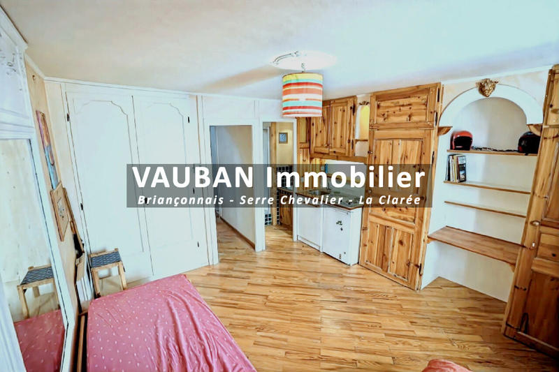 Maison - 99 m² - 5 pièces