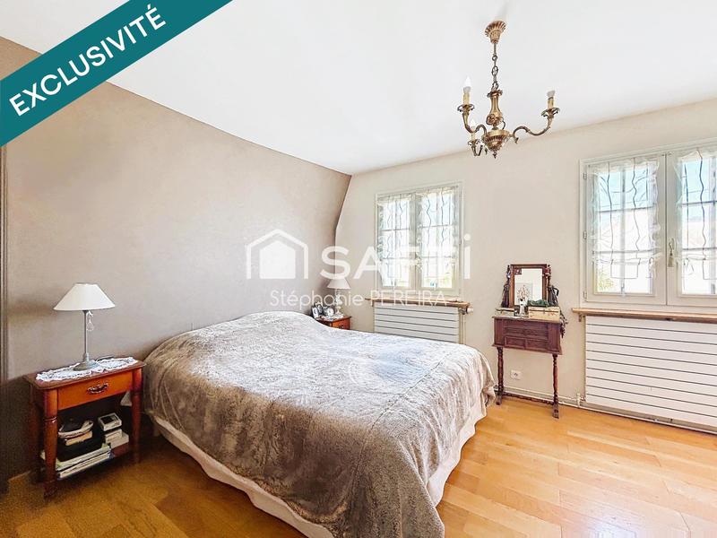 Maison - 144 m² - 7 pièces