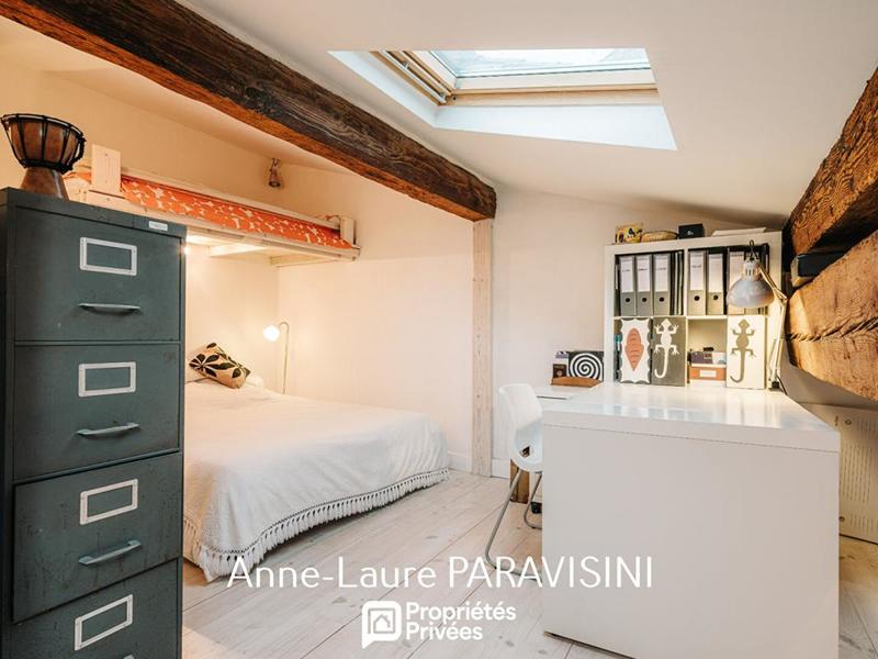 Appartement - 274 m² - 5 pièces