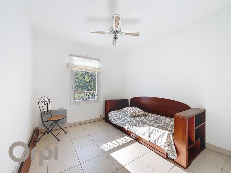 Maison - 96 m² - 5 pièces