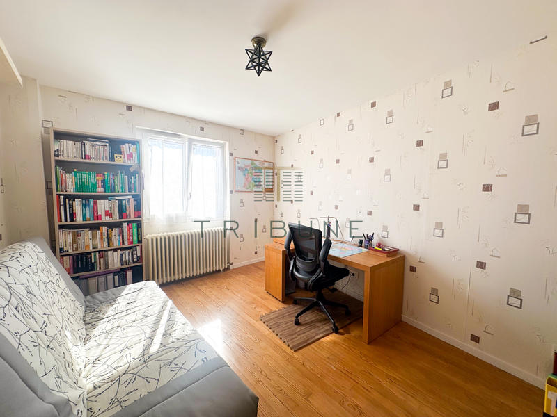 Appartement - 81 m² - 4 pièces