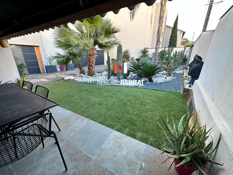 Villa - 182 m² - 7 pièces